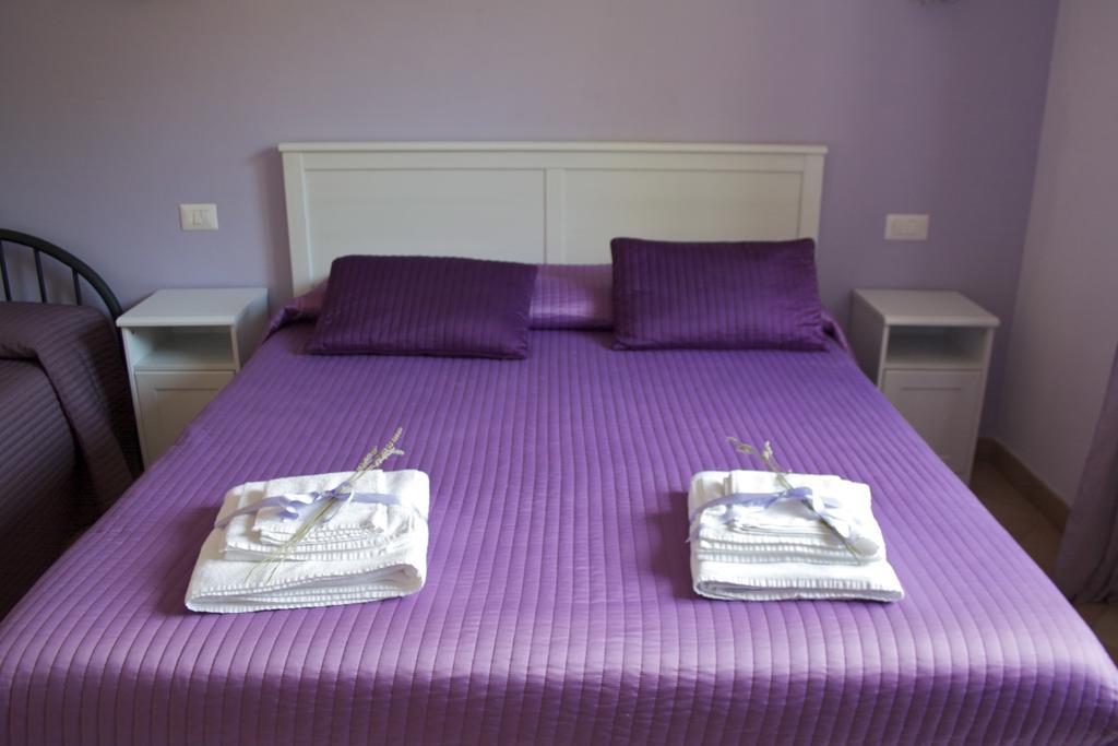 אסיסי B&B Lavanda E Rosmarino חדר תמונה